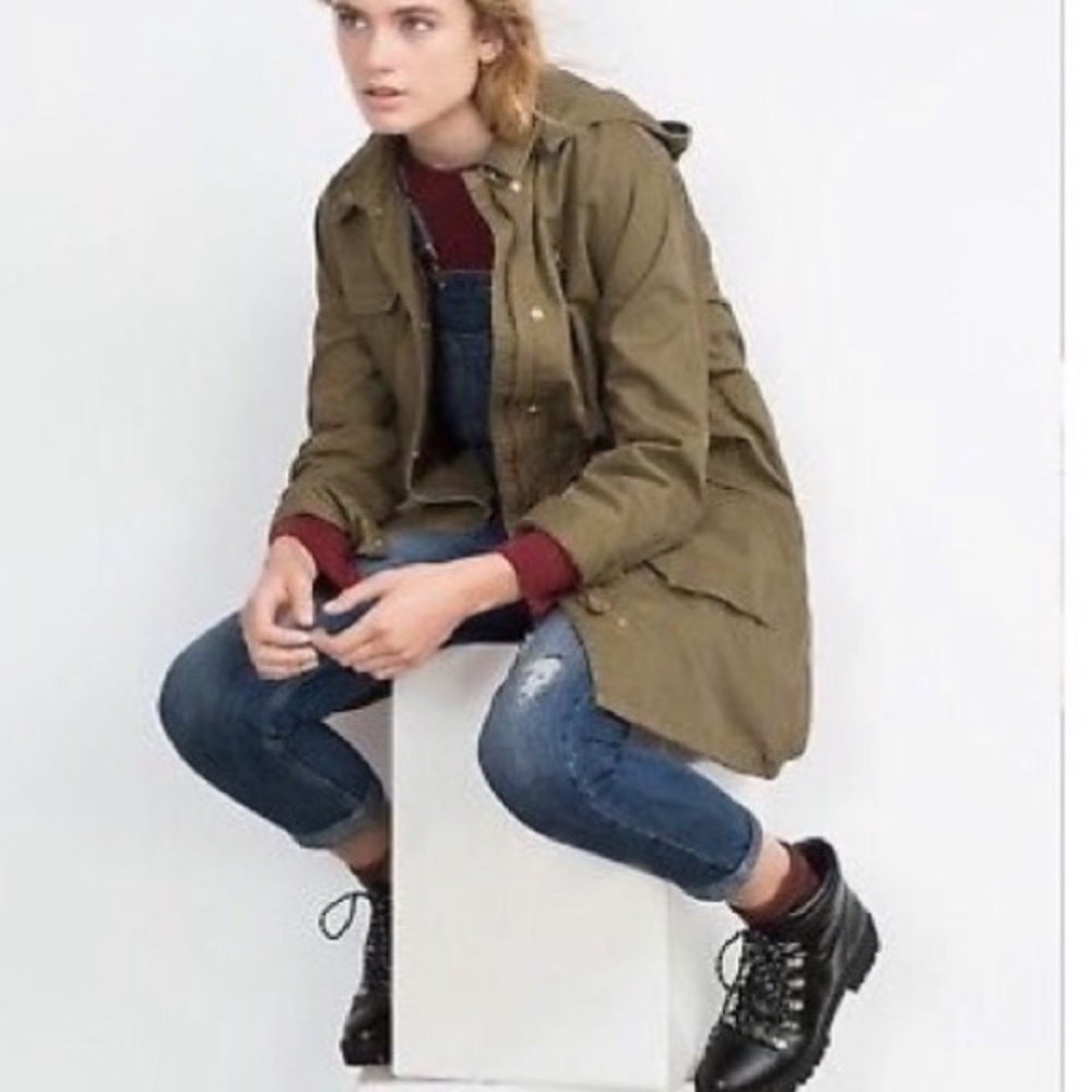 ZARA Military Green Lightweight Parka JACKET